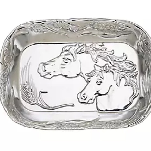 Arthur Court Horse Catch All - polished aluminum tray 9.5” x 7” - Picture 3 of 3